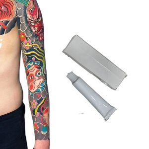 น้ำยาทำความสะอาดผิวก่อนสัก สำหรับร้านเสริมสวย ใช้ก่อนผงสัก ครีมสัก ขนาด 10 กรัม 30 กรัม 50 กรัม มีจำหน่าย - Product Image 2