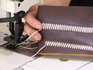 SHENPENG 204-104A Zigzag <strong>Industrial</strong> <strong>Sewing</strong> Machine - Product Image 4