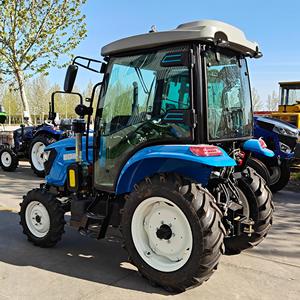 Tracteur à roues de 180 CV avec pelle rétrocaveuse hydraulique et transmission 8+2, climatisation - Product Image 1