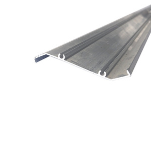 Perfil de Aluminio para Revestimiento, 85 mm de Ancho, Doble Gancho, Doble Ojo, Extruido y Anodizado para Uso Industrial - Product Image 1