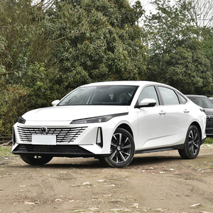 Changan Eado Automobile PLUS 2025 1.5L Auto Compatta 500Bar Tipo <span class=keywords><strong>Prestige</strong></span> Edizione Lusso a Benzina Prezzo Scontato - Product Image 1