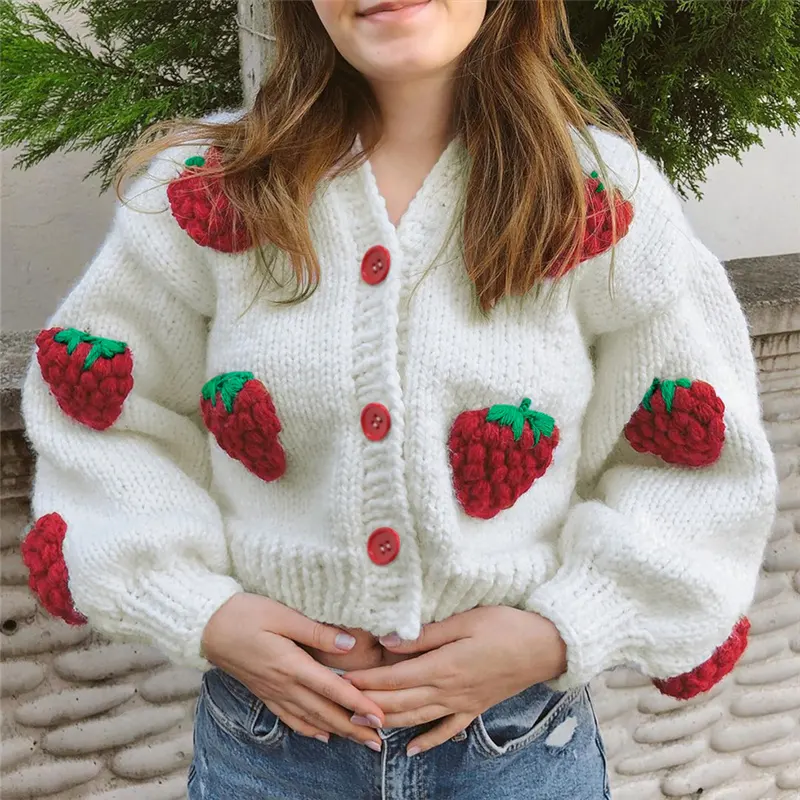 Rajutan Modis Kustom Crochet Jacquard Strawberry Natal Cropped Ladys Sweater Kardigan
