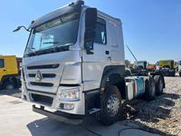 Camions de tracteur Sinotruk Howo 6x4 6x6 371hp 420hp 430hp LHD /RHD couleur en option économique avec remorque à benne basculante lourde