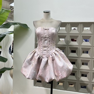 Vestido de mujer vintage con hebilla de cuentas de uñas vestido ajustado sin tirantes vestido de espina de pescado <span class=keywords><strong>ropa</strong></span> de boutique al por mayor - Product Image 5