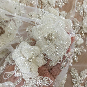 Aplique de Tela de Encaje con Flores 3D y Pedrería de <span class=keywords><strong>Alta</strong></span> <span class=keywords><strong>Costura</strong></span> para Tocado de Novia, Capa, Velo, Motivo de Flor para el Cabello - Product Image 4