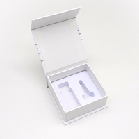 Boîtes magnétiques haut de gamme pour emballages de soins de la peau, gaufrage et pelliculage mat pour parfums, crèmes pour le visage et huiles essentielles (recyclées)