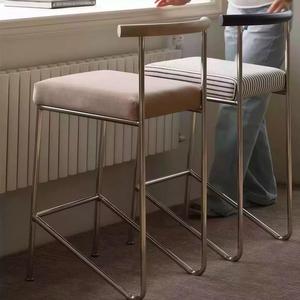 Chaise de salle à manger rembourrée de style minimaliste moderne, avec structure en acier inoxydable, hauteur de bar, pour salon - Product Image 3
