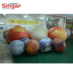 Globo Gigante Inflable del Planeta Plutón - Product Image 3