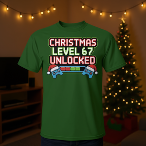 Camiseta para gamers con el mensaje 'Christmas Level 67 Unlocked', regalo navideño para gamers - Product Image 3