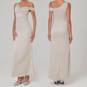 Robe <span class=keywords><strong>de</strong></span> mariée haut <span class=keywords><strong>de</strong></span> gamme blanche coupe sirène avec dentelle décorative, idéale pour l'été, traîne chapelle, longueur ras du sol - Product Image 1