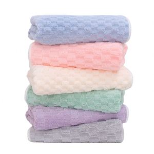 Ensemble de serviettes en microfibre de velours corail doux personnalisé, serviettes de bain blanches - Product Image 1