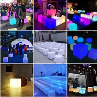 Taburete LED Cúbico Rotomoldeado de PE con Logotipo Personalizado, Luz RGB Recargable con Control Remoto, Asiento para Exteriores, Lámpara Cúbica que Cambia de Color