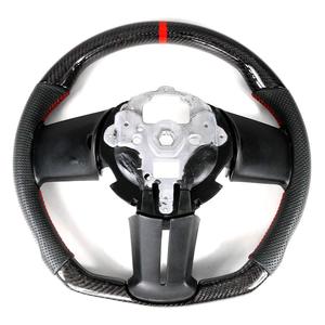 De fibra de carbono del volante del coche para <span class=keywords><strong>Ford</strong></span> <span class=keywords><strong>Mustan</strong></span> 2010-2014 - Product Image 3