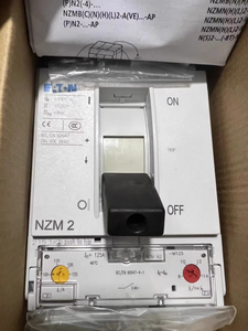 Interruttore Automatico Eaton MCCB LZMC1 20A 25A 32A 40A 50A 63A 80A 100A 125A 160A 3P/4 Poli 25kA/36kA/50kA/70kA - Product Image 2