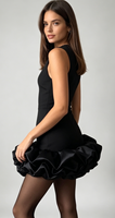 Robe Courte Noire Satinée Mate à Volants Personnalisée en Gros – Fournisseur OEM ODM – Robes de Soirée Cocktail Moulantes Sans Manches pour Boutiques – Vente en Gros