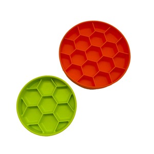 Mangkuk anjing bergaya kualitas tinggi Dispenser jilat Mat desain baru mangkuk Travel tempat makan alpukat nanas untuk hewan peliharaan - Product Image 3
