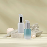 Flacon pompe cosmétique rond en PP givré mat avec couleur personnalisée pour nettoyant visage, sérum, crème, distributeur, emballage de soins de la peau