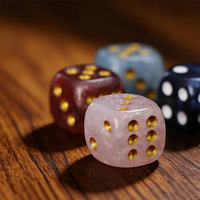 Dés en résine colorés en forme d'arbre avec coins arrondis et motif à points ; Ensembles de dés personnalisables pour jeux de table et de bar/KTV