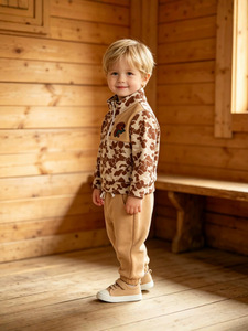 Ensemble 2 pièces pour garçon (6M-4T) : <span class=keywords><strong>Sweat</strong></span>-shirt camouflage à demi-zip avec broderie chien et pantalon de jogging uni – Collection automne pour enfants (vente en gros) - Product Image 3