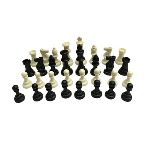 Piezas de Ajedrez de Plástico King Height de 3 Pulgadas con Reinas Adicionales, 34 Piezas/Juego, Compatibles con Tablero de Ajedrez - Product Image 1