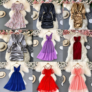 Gaun Malam Klub Malam Model Ketat Berbahan Chiffon Anti Kusut dengan Kerah Halter untuk Musim Semi, Seksi dan Cocok untuk Klub - Product Image 3