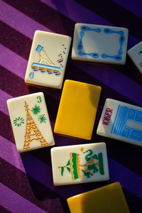 Mahjong de Lujo Tallado a Mano, 3 Capas de Acrílico, 160 Piezas, Rosa, Azul Perla, Regalo Personalizado - Product Image 3