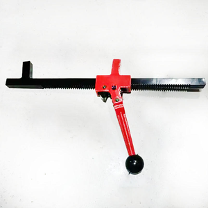 Compresseurs d'air manuels pour véhicules d'ingénierie et automobiles, outils de réparation de pneus et équipement de levage de pneus rouge. - Product Image 1