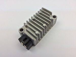 Regulador rectificador para motocicleta, compatible con <span class=keywords><strong>YAMAHA</strong></span> <span class=keywords><strong>FZR</strong></span> <span class=keywords><strong>250</strong></span> ETC OE 3TJ-81890-02 47X-81960-A3 47X-81960-A2 8DF-81960-00 S1004B - Product Image 2