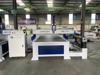 Routeur CNC 1325 4 axes pour le bois, machine de sculpture 3D/4D sur bois et mousse pour la fabrication de colonnes romaines