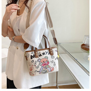 Bolso cruzado de moda para mujer, bolso de mano personalizado con estilo de garabato, bolsos de hombro con hebilla para mujer - Product Image 3