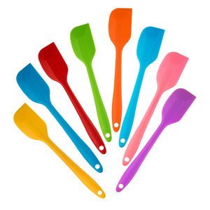 Cake <strong>Spatula</strong> <strong>Silicone</strong> <strong>Spatulas</strong> Heat Resistant Flexible Scraping <strong>Baking</strong> Tool Kitchen Restaurant Scraper Cooking Cake Scraper