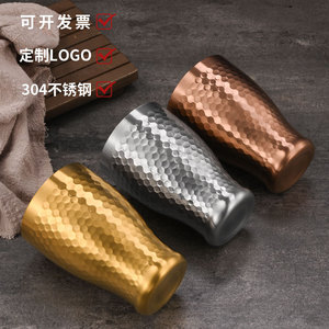 แก้วน้ำสแตนเลส 304 แบบสองชั้น ผิวสัมผัสลายตอก ฉนวนสุญญากาศ เก็บอุณหภูมิได้ทั้งร้อนและเย็น เหมาะสำหรับงานปาร์ตี้ - Product Image 1