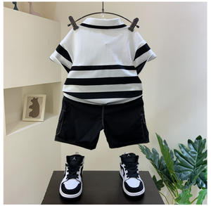 Conjunto de Camiseta Polo a Rayas y Pantalones Cortos para Niños - Product Image 5