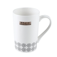 Tasse En Gros Offre Spéciale Blanc de luxe en porcelaine fine tasse Fabriqué En Chine