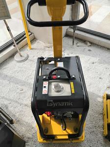 HUR-300 सर्वश्रेष्ठ गुणवत्ता वाली मिनी प्रकार की कंपन प्लेट निर्माण स्थलों के लिए नए गैसोलीन डीजल हैंडहेल्ड मृदा संकलकर्ता - Product Image 4