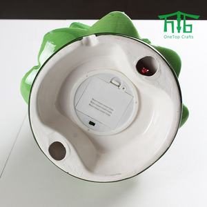 사전 조명 15 인치 빈티지 휴일 장식 손으로 그린 세라믹 크리스마스 트리 탁상 장식품 멀티 컬러 LED 조명 IP54 - Product Image 6