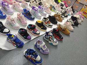 बच्चों के खेल जूते लड़कों और लड़कियों के आकस्मिक कपास गर्म जूते मिश्रित बच्चों के स्नीकर थोक - Product Image 3