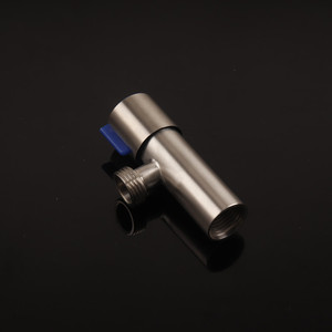 Válvula angular de acero inoxidable Zimani 304 con rosca interna de 20 mm para calentador de agua de inodoro - Product Image 1