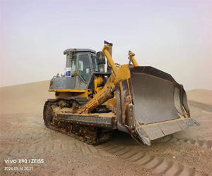 Se Japón Original KOMATSU D155AX-5 D85P Bulldozer - Product Image 2
