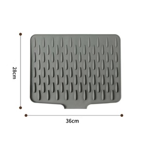 Silicone Countertop Drain Mat 36x28cm Non-Slip Kitchen Heat Insulating Pot Mat Rectangle Modern Style - Product Image 1