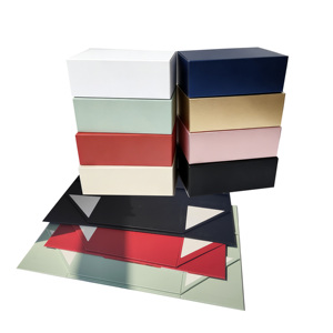 Boîte cadeau magnétique rouge haut <span class=keywords><strong>de</strong></span> gamme personnalisée avec doublure en éponge Boîte pliante en carton avec couvercle magnétique en relief - Product Image 5