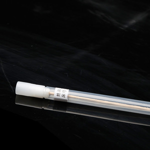 Hisopos desechables Uriki, 100 por paquete, uso médico, punta de algodón blanca, para hombres y mujeres - Product Image 2