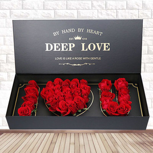 i love you flower box with wet floral foam