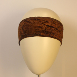 Venta al por mayor de Diademas elásticas de encaje Peluca Banda de agarre Antideslizante Ajustable Peluca de terciopelo Agarre Diadema para mantener la peluca - Product Image 1