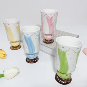 Reliëf Ins Retro Handgeschilderde Keramische Hoge Voeten Mok Handloze Koffiekop Afternoontea Water Cup