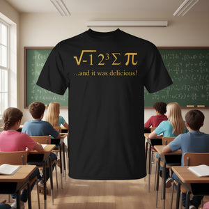 Camiseta divertida con chiste de matemáticas para estudiantes y matemáticos: Comí un trozo de tarta - Product Image 3