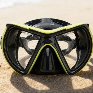 Diving Mask <b>Large</b> <b>Frame</b> Ultra Wide Vision Anti Fog Tempered Glass Lens For Adults - Product Image 1