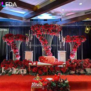 Soporte de Metal Dorado LEDA para Decoración de Bodas, Soporte para Guirnaldas de Boda, para Decoración de Bodas y Fiestas de Cumpleaños - Product Image 1