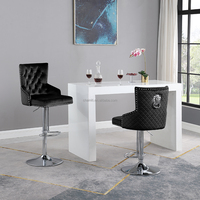 Tabouret de bar de luxe moderne rembourré, capitonné, avec garniture à clous, anneau de traction Lion, pivotant, réglable, base dorée, pour club et hôtel