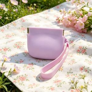 Compact Portable Candy Pattern Silicone Coin Purse With Zipper Closure <b>Wrist</b> <b>Strap</b> Wired Earbud Case-Durable & Water Resistant - Product Image 1